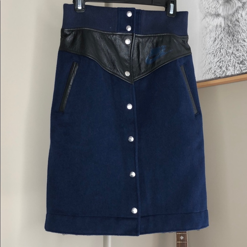 Nikelab X Sacai Windrunner skirt